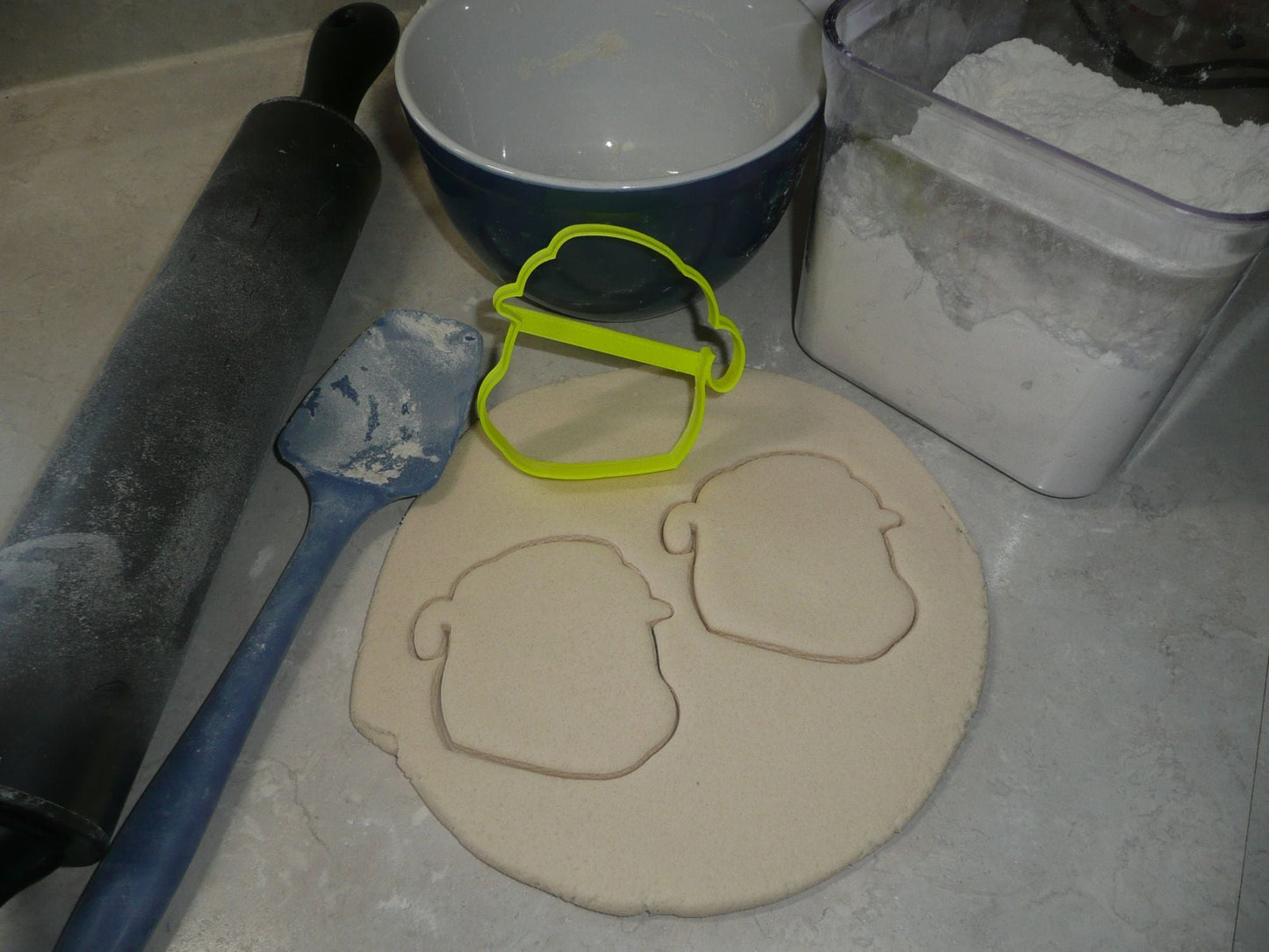Rubble Outline Paw Patrol Rescue Dog Cookie Cutter Baking Tool USA PR3818