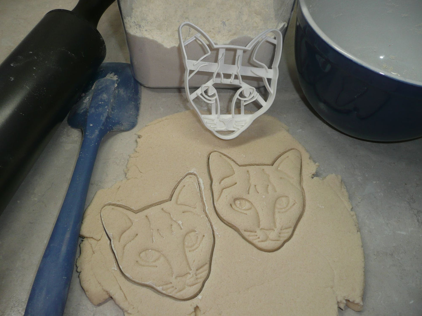 Cat Face Detailed Feline Kitty Kitten Cookie Cutter USA PR3855