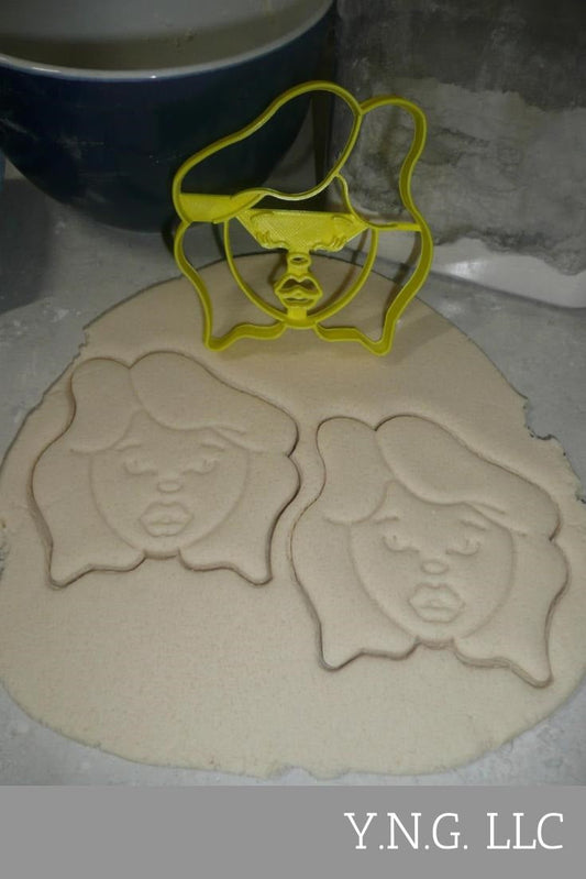 Detailed Sarah Face Hocus Pocus Halloween Movie Cookie Cutter USA PR3885