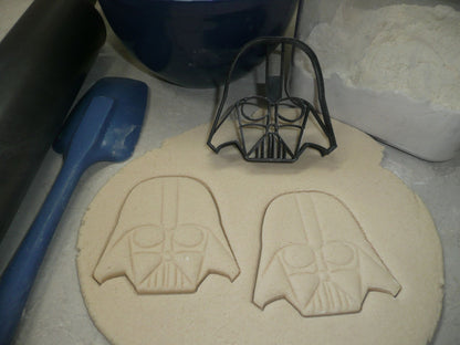 Darth Vader Head Helmet Star Wars Character Cookie Cutter USA PR4131