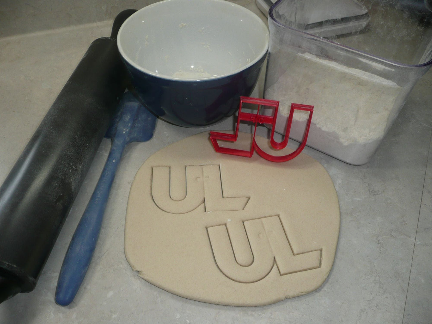 University of Louisville U L Block Letters Cookie Cutter USA PR4151