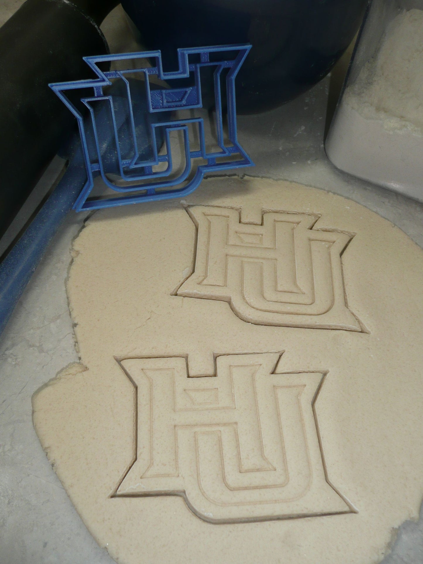 Hampton University HU Letters Virginia Cookie Cutter 3D Printed USA PR4185