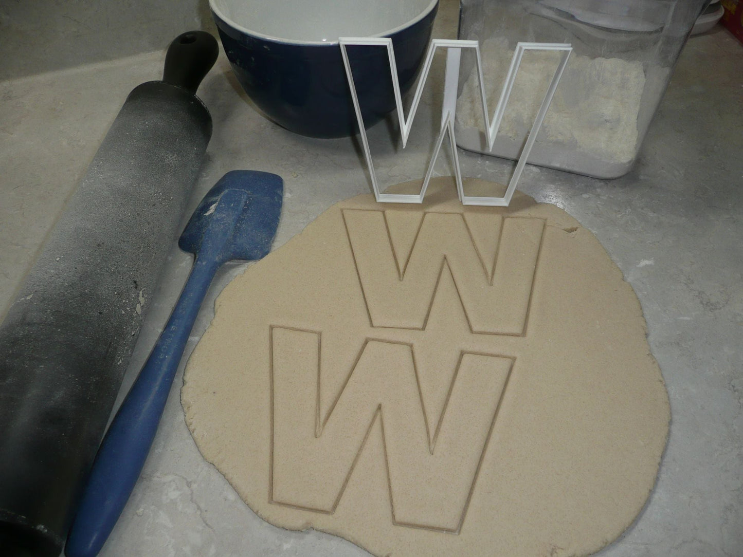 Letter W 4 Inch Uppercase Capital Block Font Cookie Cutter USA PR4236