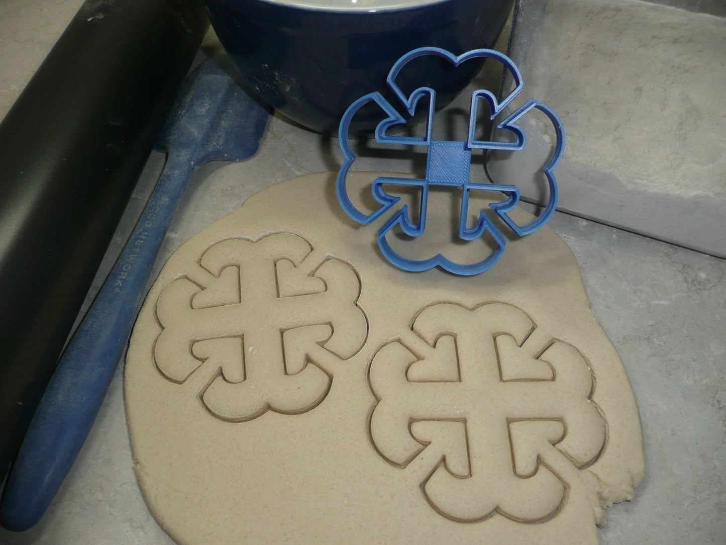 French Cross Outline 3.5 Inch Sacred Religious Symbol Cookie Cutter USA PR4242