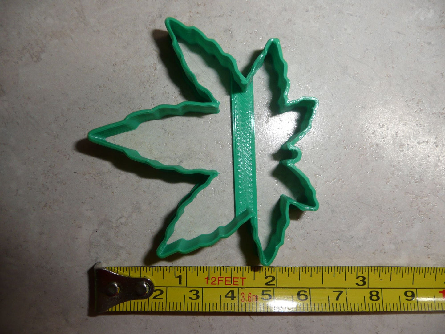 Cannabis Marijuana Hemp Fan Leaf 2.5 Inch Outline Cookie Cutter USA PR4293