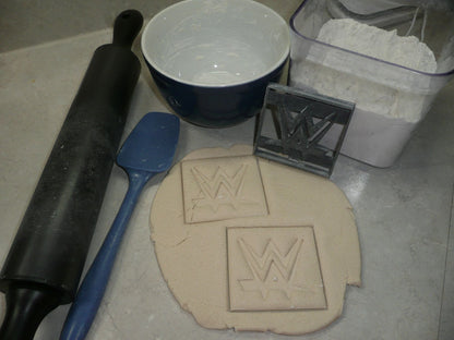 WWE World Wrestling Entertainment W Cookie Cutter USA PR4301