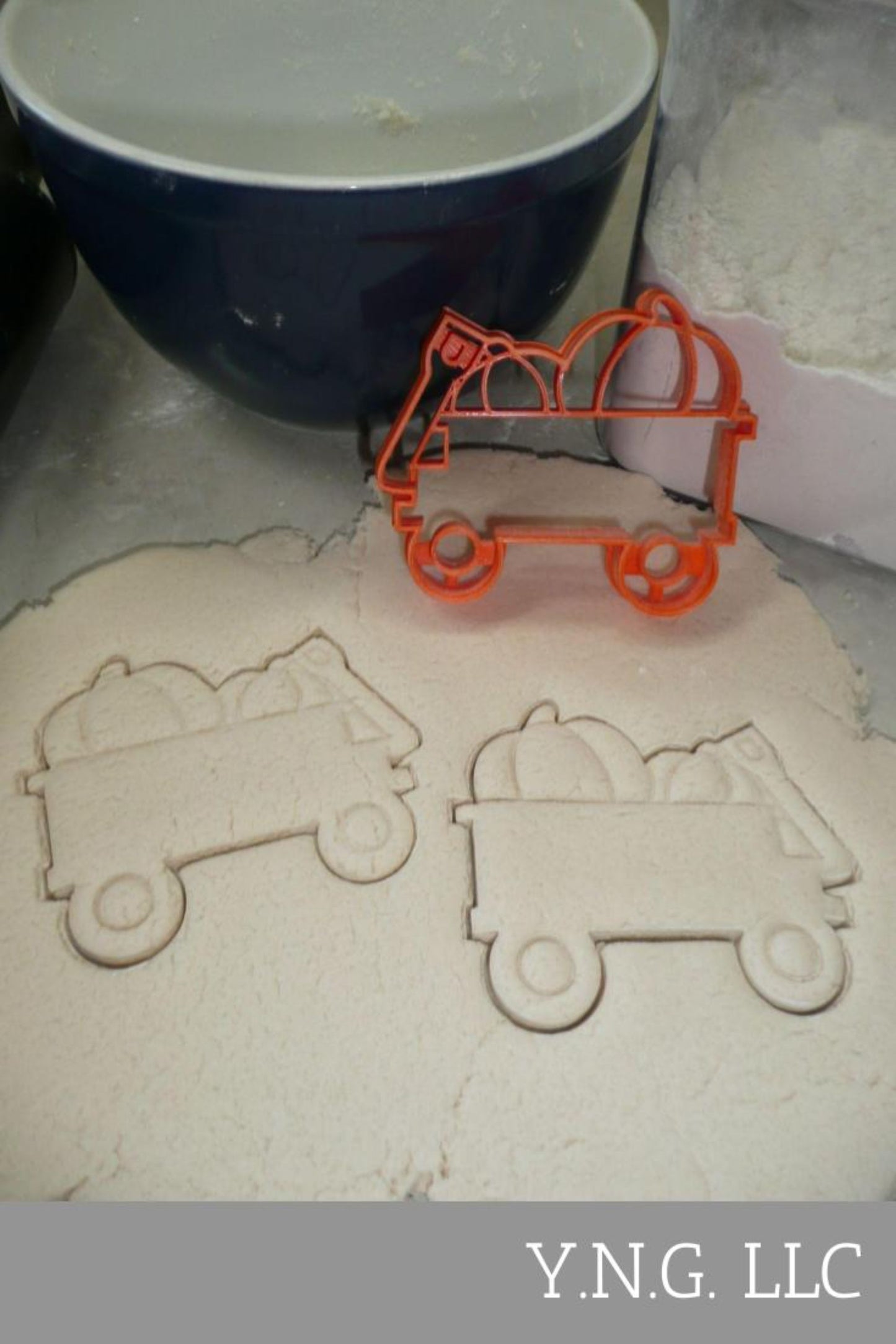 Pumpkin Wagon Halloween Fall Season Cookie Cutter USA PR4421