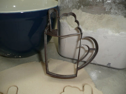 Coffee Cup Mug with Cinnamon Stick Whip Cream Holiday Cookie Cutter USA PR4437