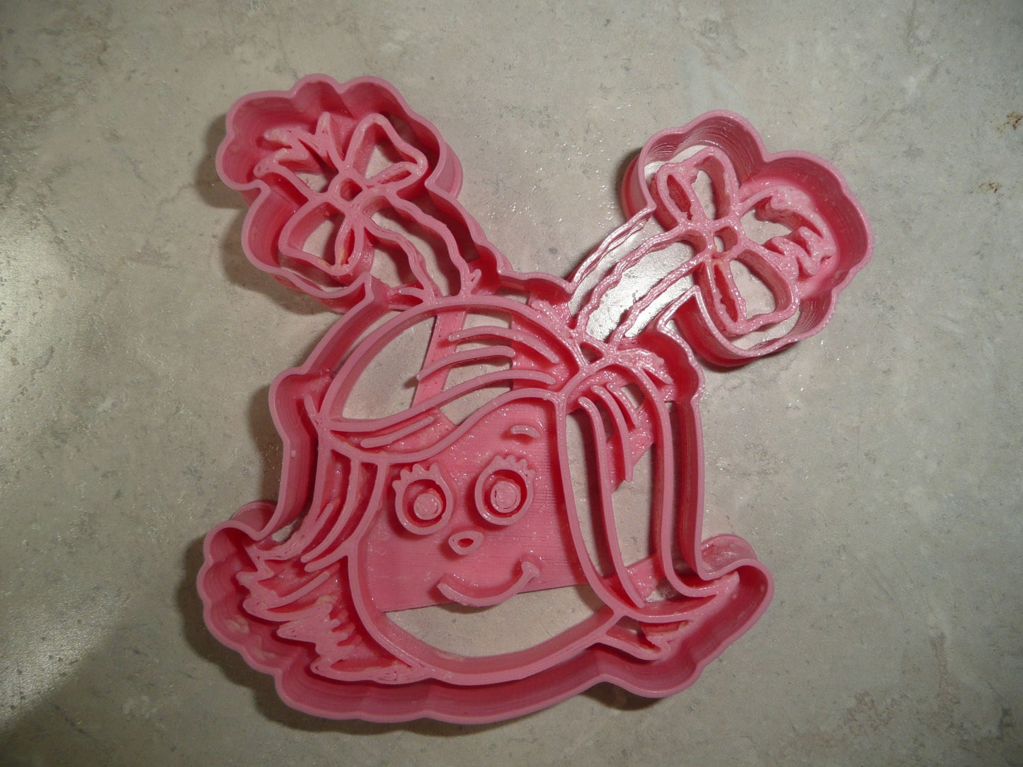 Cindy Lou Who Face Grinch Christmas Holiday Cookie Cutter USA PR4521