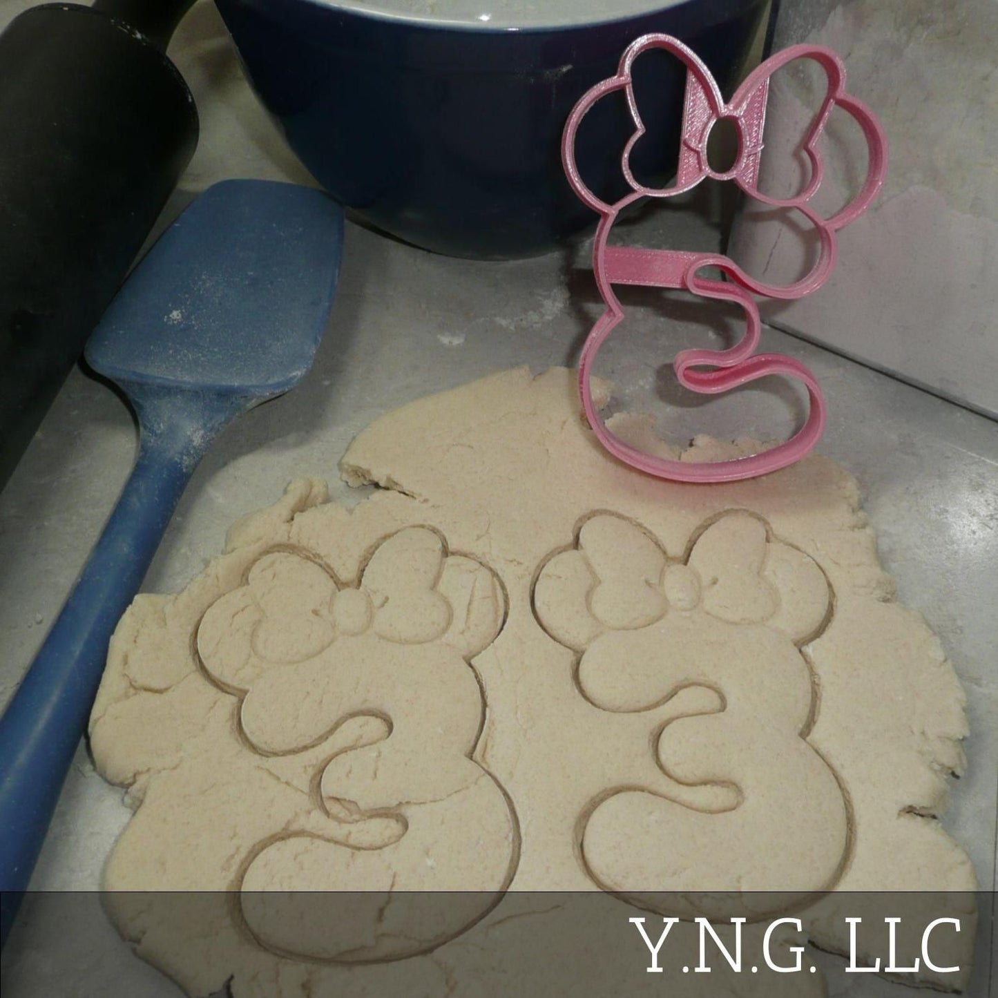 Minnie Mouse Themed Number Three 3 Detailed Cookie Cutter Made In USA PR4553