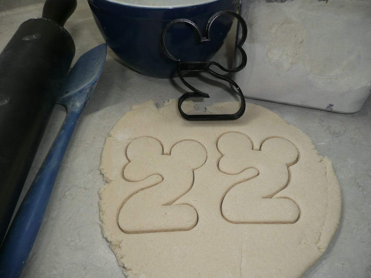 Mickey Mouse Themed Number Two 2 Outline Cookie Cutter Made In USA PR4582