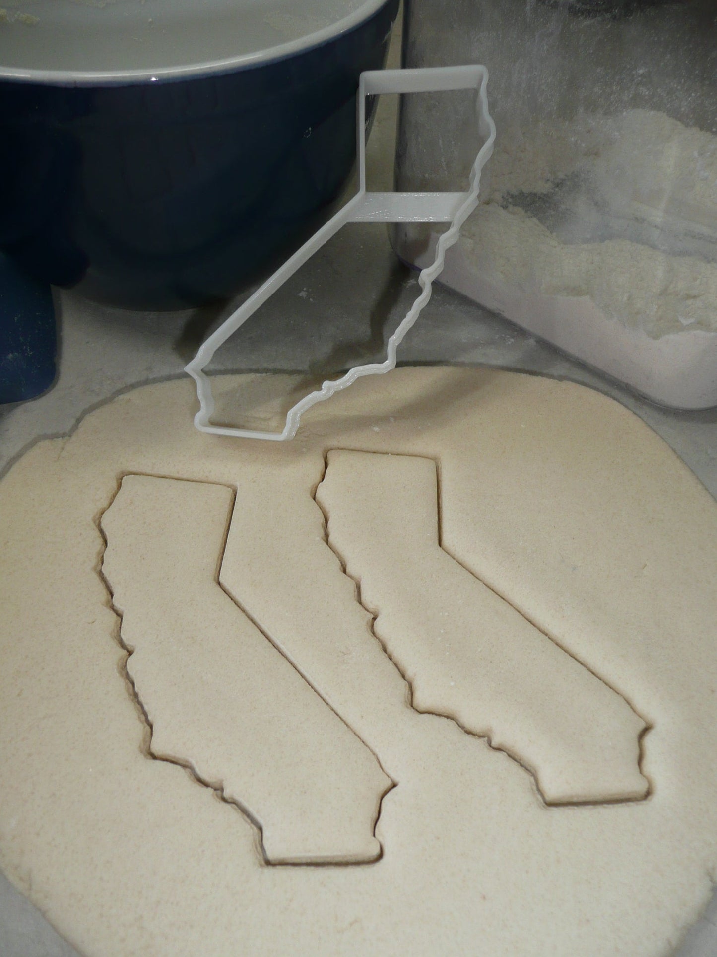 California State Outline Golden Cookie Cutter Made In USA PR4682