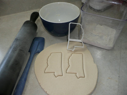 Mississippi State Outline Magnolia Cookie Cutter Made In USA PR4696