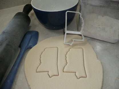 Mississippi State Outline Magnolia Cookie Cutter Made In USA PR4696