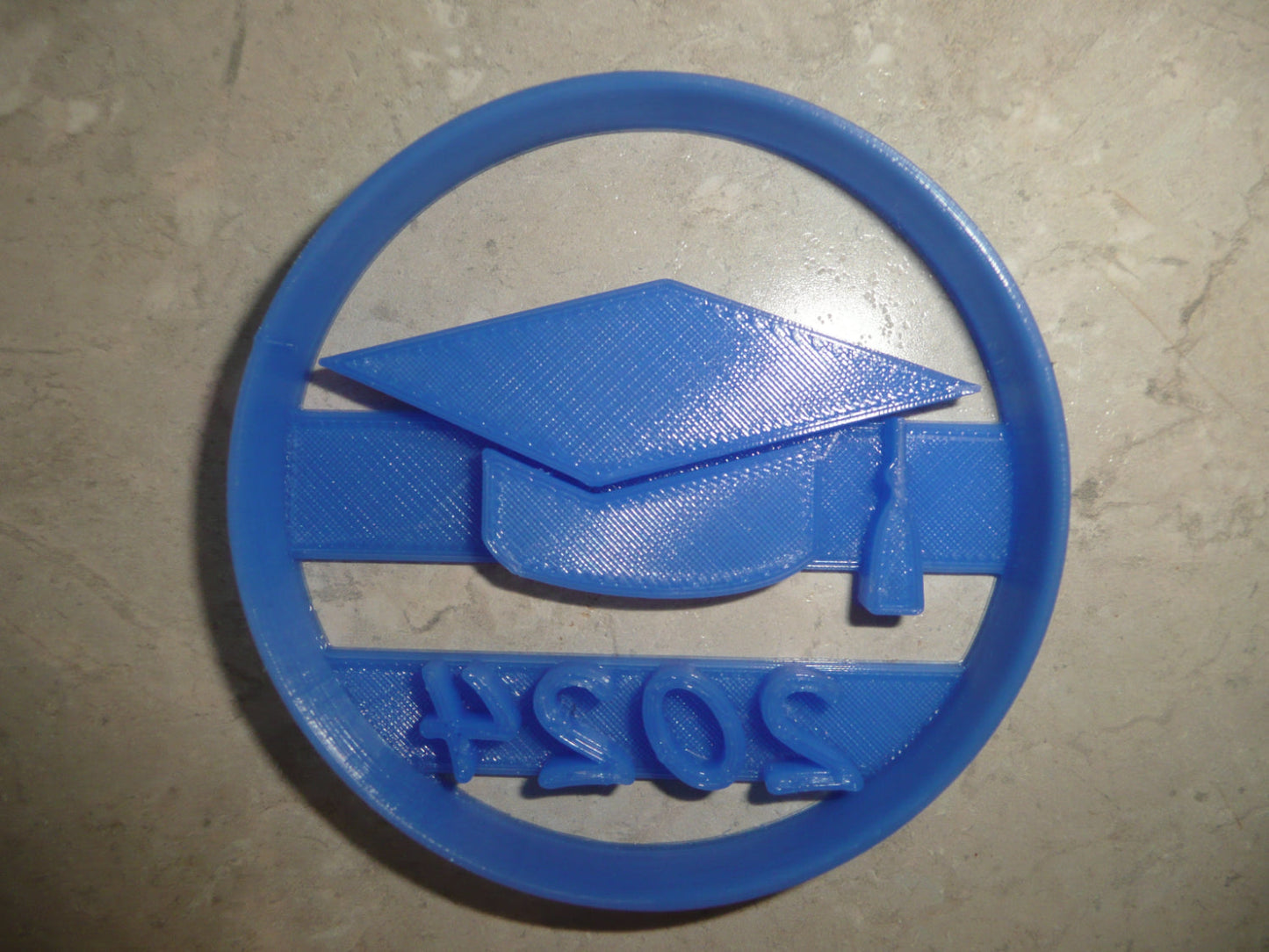 2024 Graduation Cap Tassel Graduating Year Cookie Cutter USA PR4766