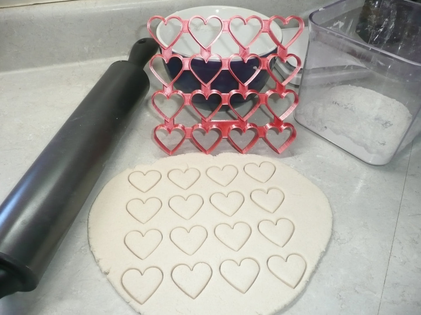 Multi Heart Shape 4x4 Grid 16 Outlines Total Cookie Cutter Made in USA PR4949