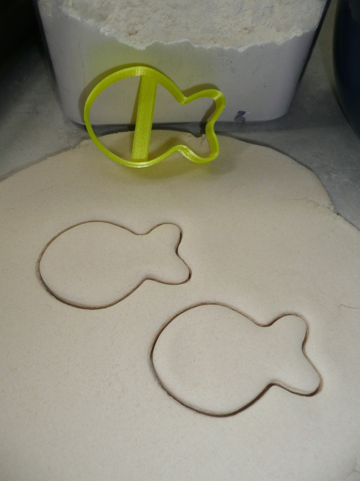 Yellow Goldfish Cracker 2.5 Inch Outline Cookie Cutter Made In USA PR4971