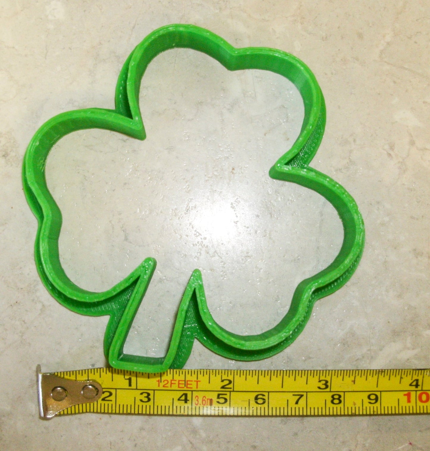 Kiss Me Im Irish Saint Patricks St Pattys Day Set Of 2 Cookie Cutters USA PR1162