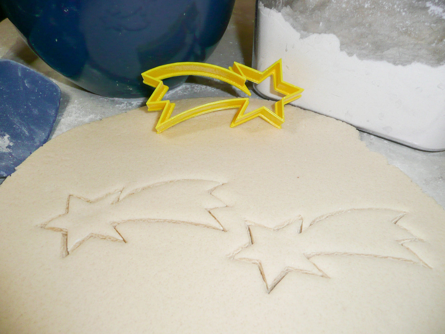 Shooting Falling Star July 4th Holiday Outline Cookie Cutter Made in USA PR407