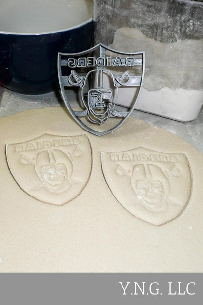 Las Vegas Raiders NFL Football Logo Set Of 4 Cookie Cutters USA PR1152