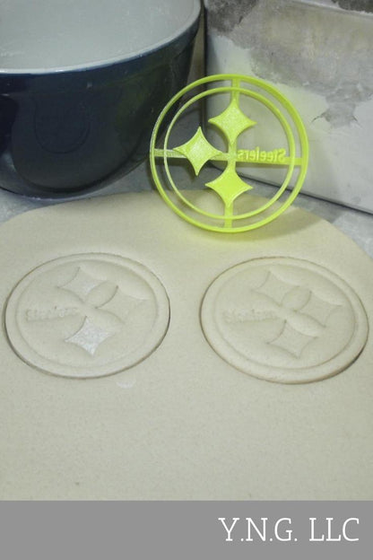 Pittsburgh Steelers NFL Football Logo Set Of 4 Cookie Cutters USA PR1091