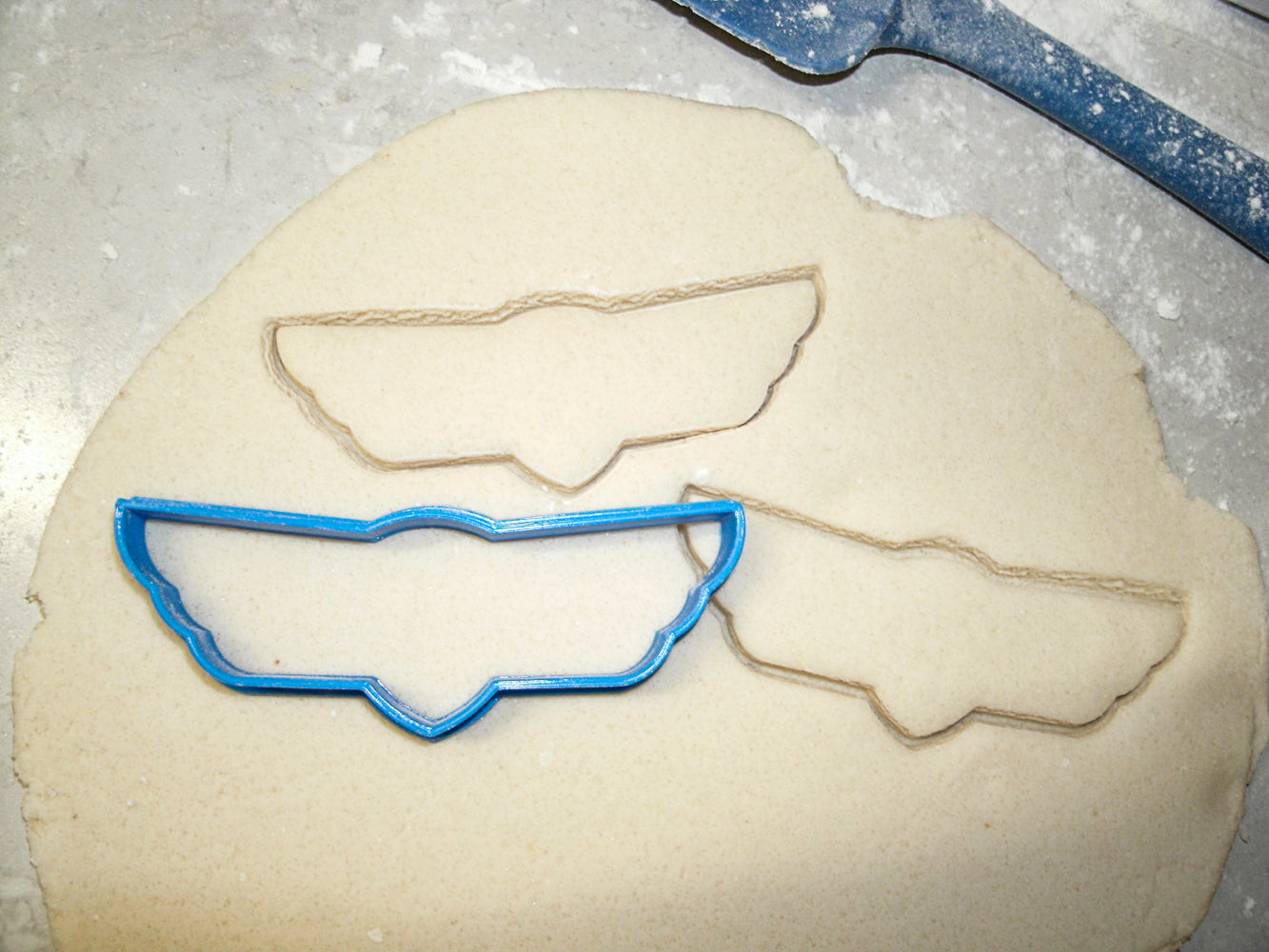 Airplane Plane Aircraft Wings Logo Flying Set Of 4 Cookie Cutters USA PR1076