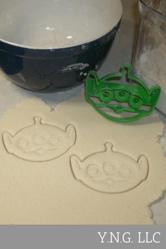 Alien LGM Little Green Man Toy Story Disney Character Cookie Cutter USA PR724