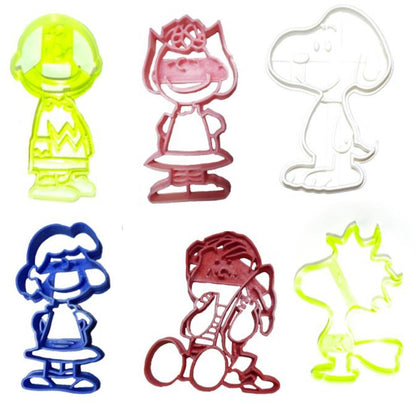 Charlie Brown Peanuts Gang Cartoon Comic Set Of 6 Cookie Cutters USA PR1173