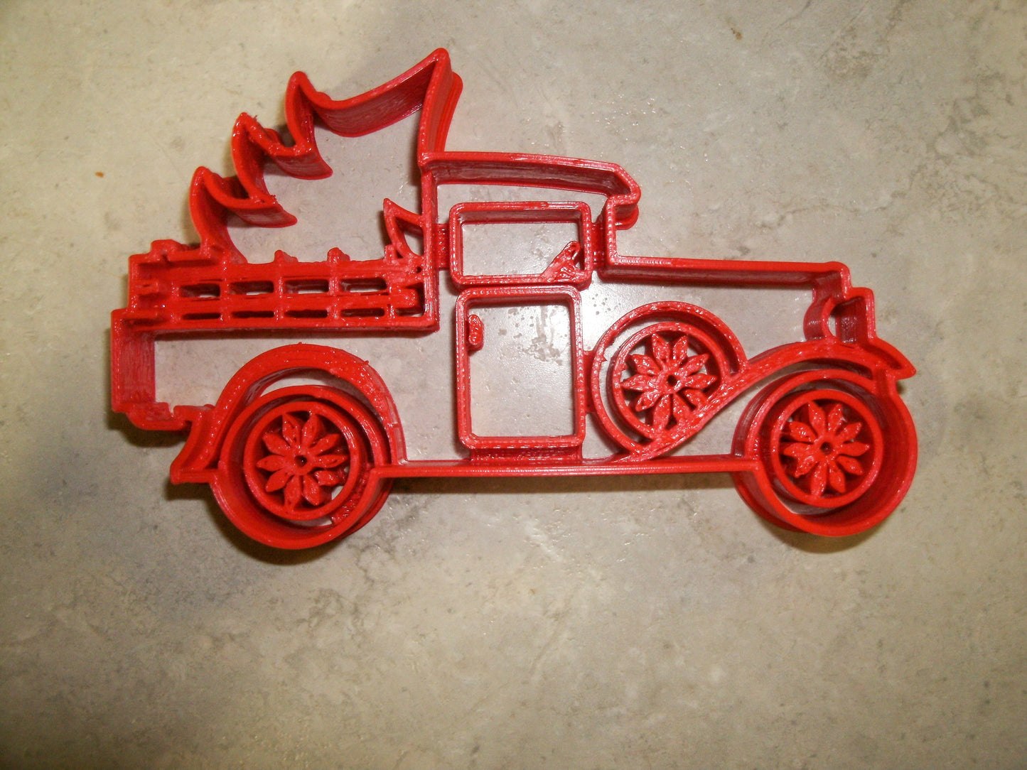 Vintage Classic Pickup Truck With Christmas Tree Cookie Cutter USA PR2237