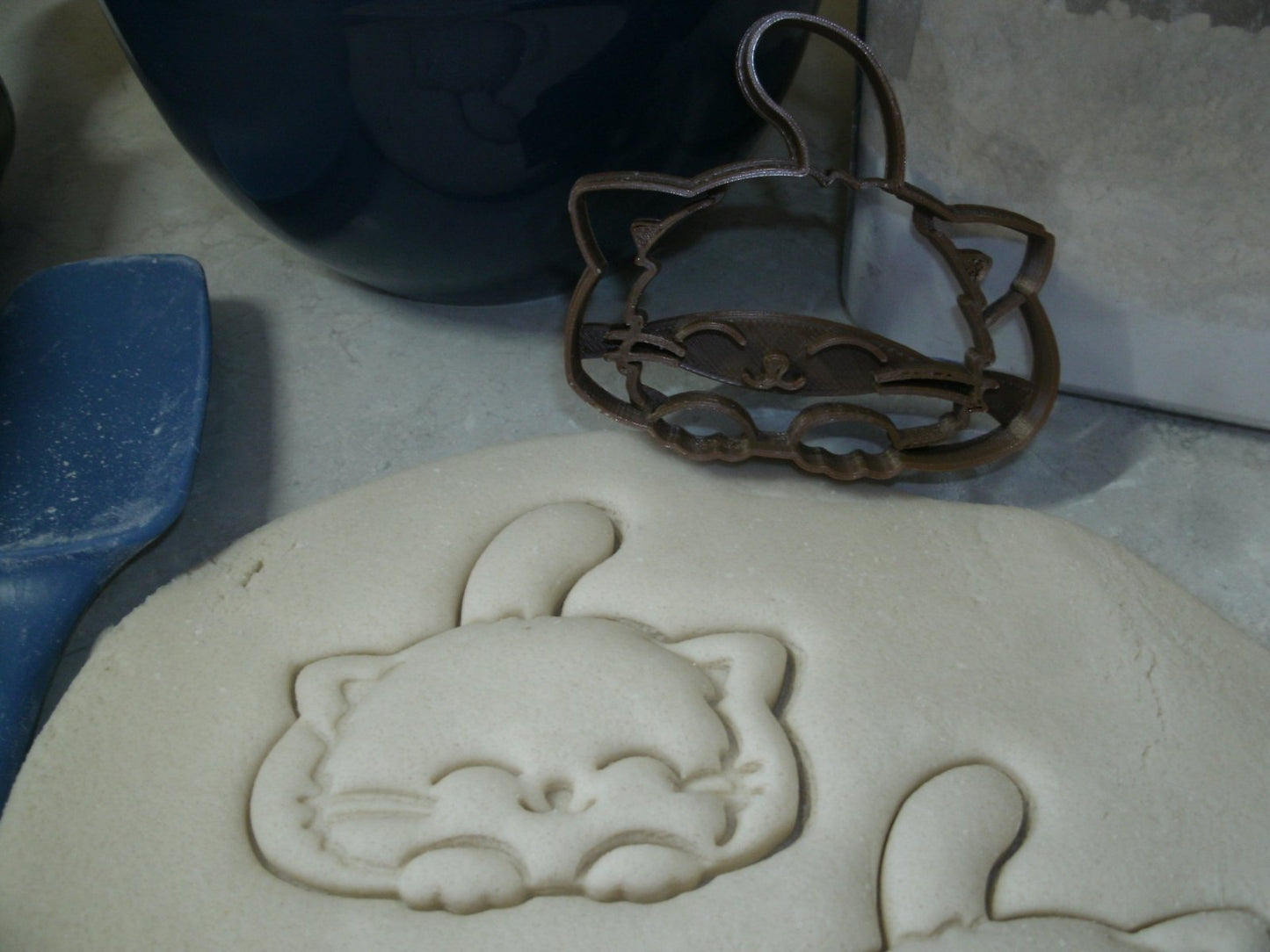 Cat Kitty Sneaky Laying Down Animal Pet Kitten Cookie Cutter Made In USA PR2342