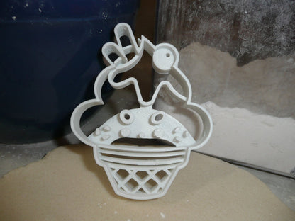 Ice Cream Cone Sundae Sweet Cute Face Summer Dessert Cookie Cutter USA PR2365