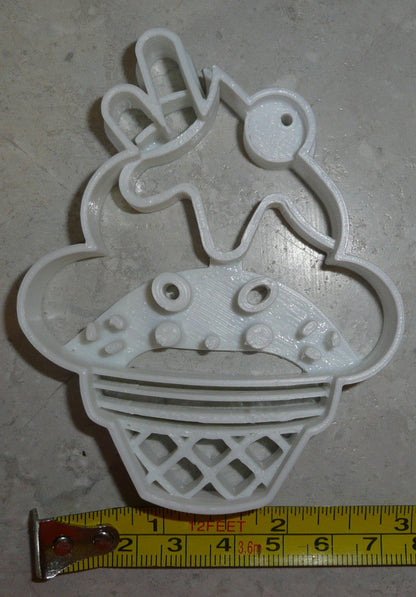 Ice Cream Cone Sundae Sweet Cute Face Summer Dessert Cookie Cutter USA PR2365