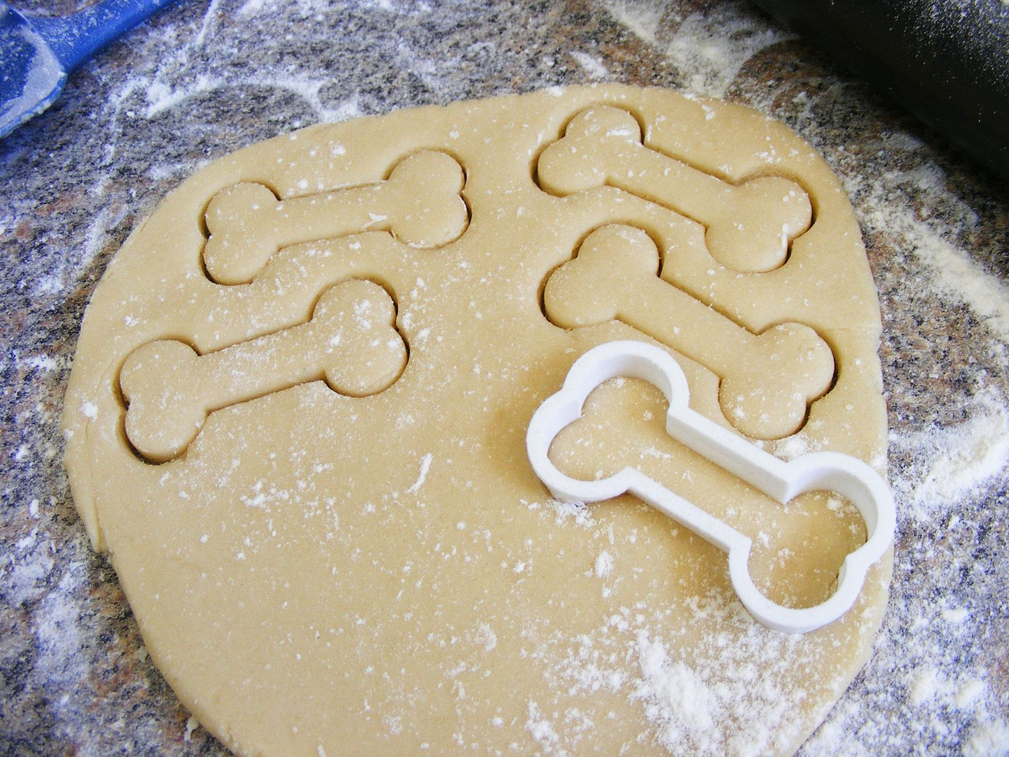 Dog Bone Biscuit Outline Cookie Cutter Made in USA PR100