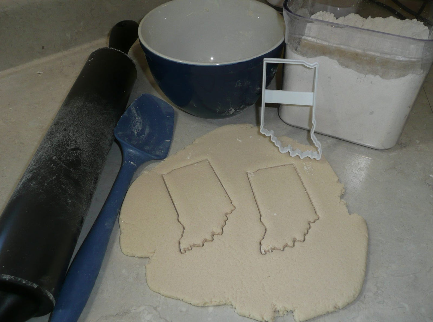 State of Indiana Outline Hoosier Crossroads of America Cookie Cutter USA PR2714