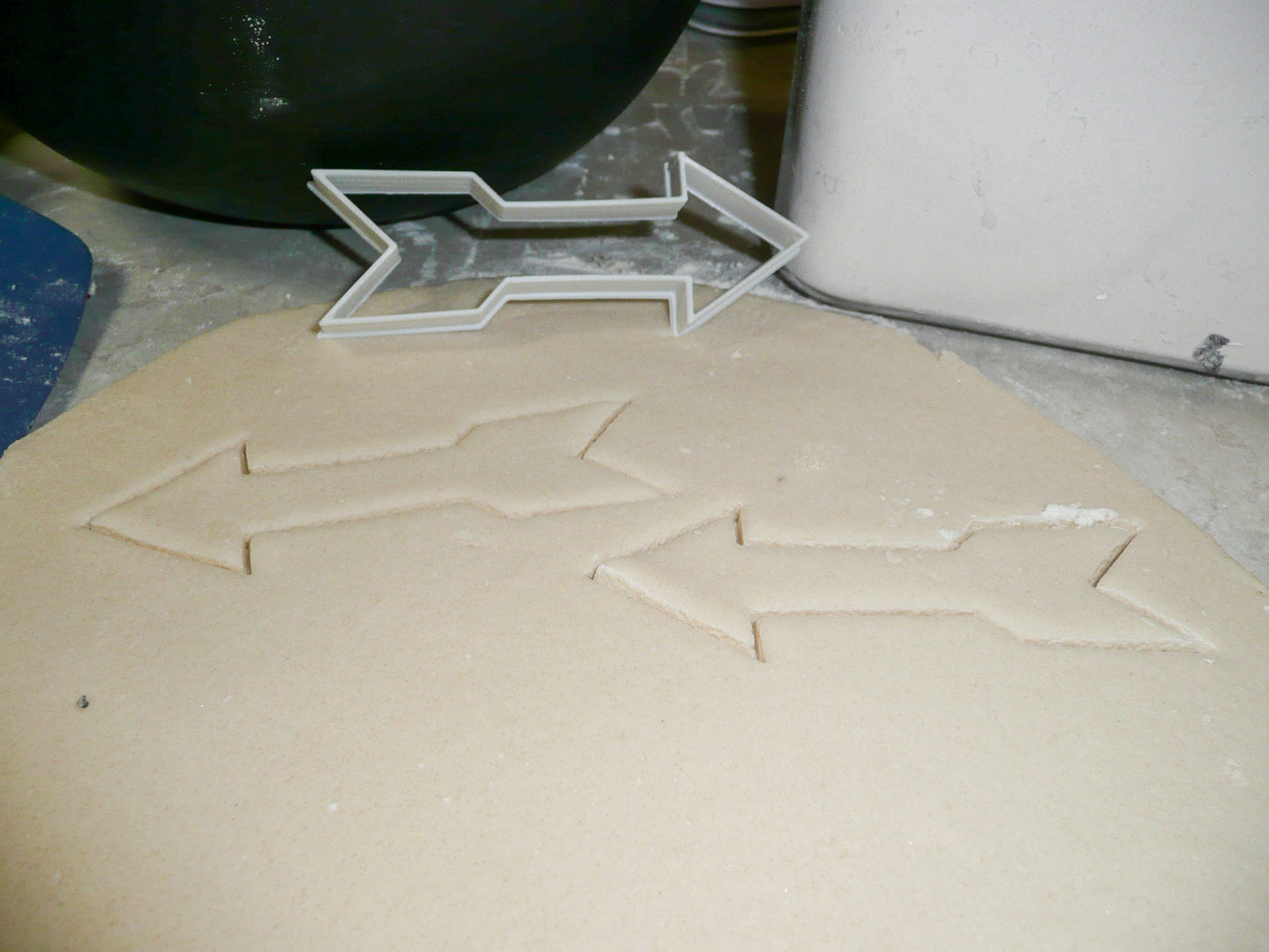Arrow Pointing The Way Archery Cookie Cutter Made In USA PR285
