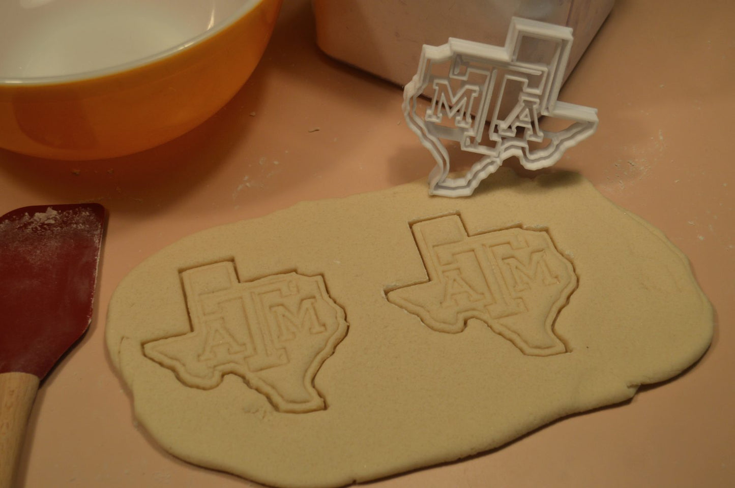 Texas A&M Imprint in State Shape Cookie Cutter Made in USA PR2633