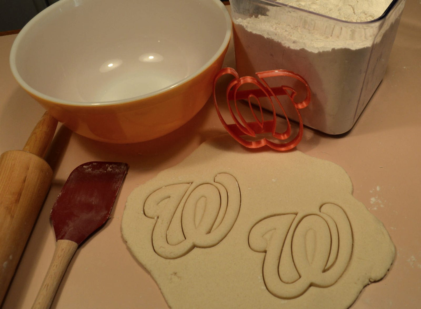 Washington Nationals W Letter MLB Major League Baseball Cookie Cutter USA PR2579