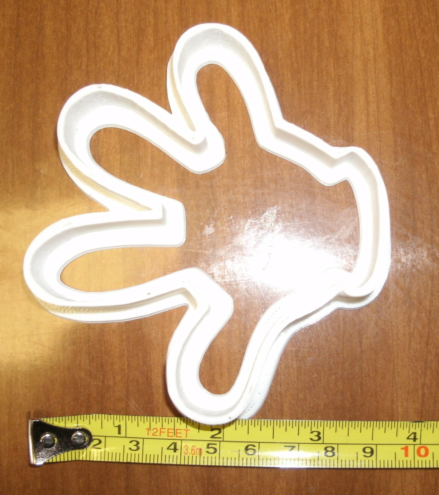 Mickey Minnie Mouse Hand Cartoon Disney Character Cookie Cutter USA PR529